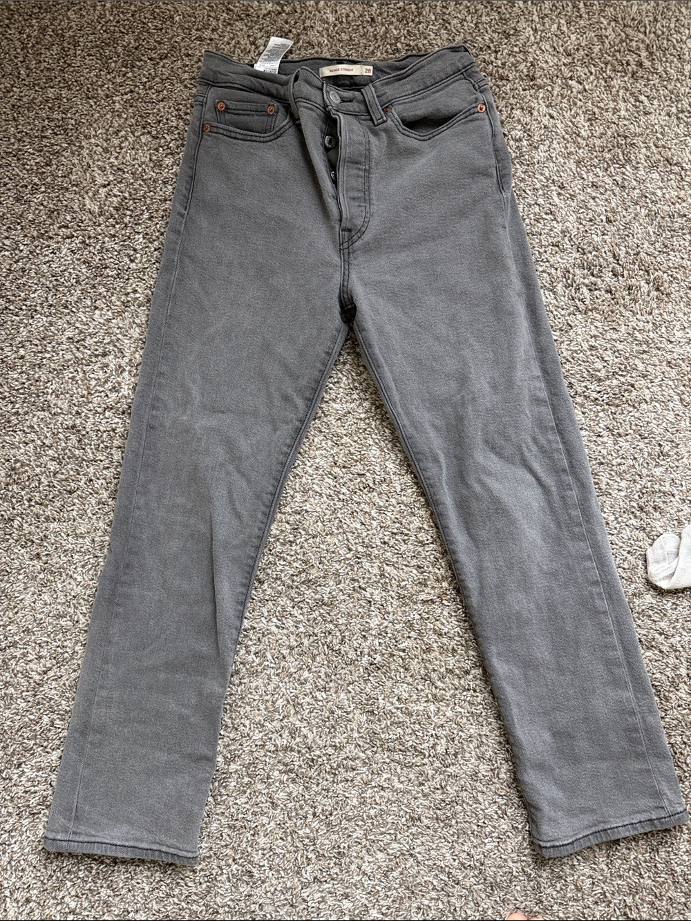Levi's Women's Straight Leg Jeans in Charcoal Gray